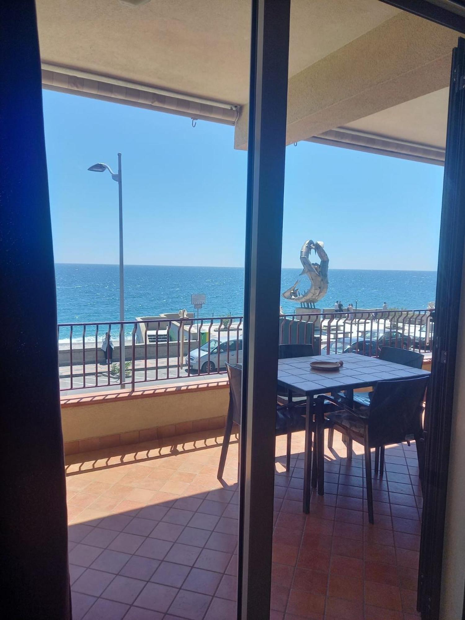B&B La Sirena Santa Teresa Di Riva Eksteriør billede