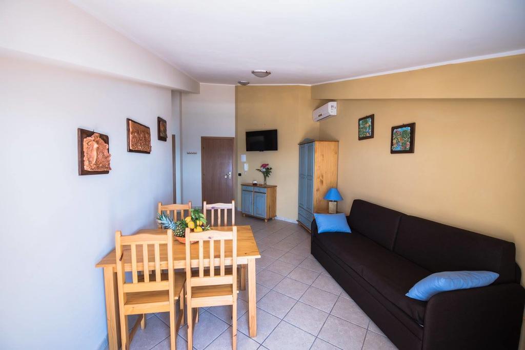 B&B La Sirena Santa Teresa Di Riva Eksteriør billede